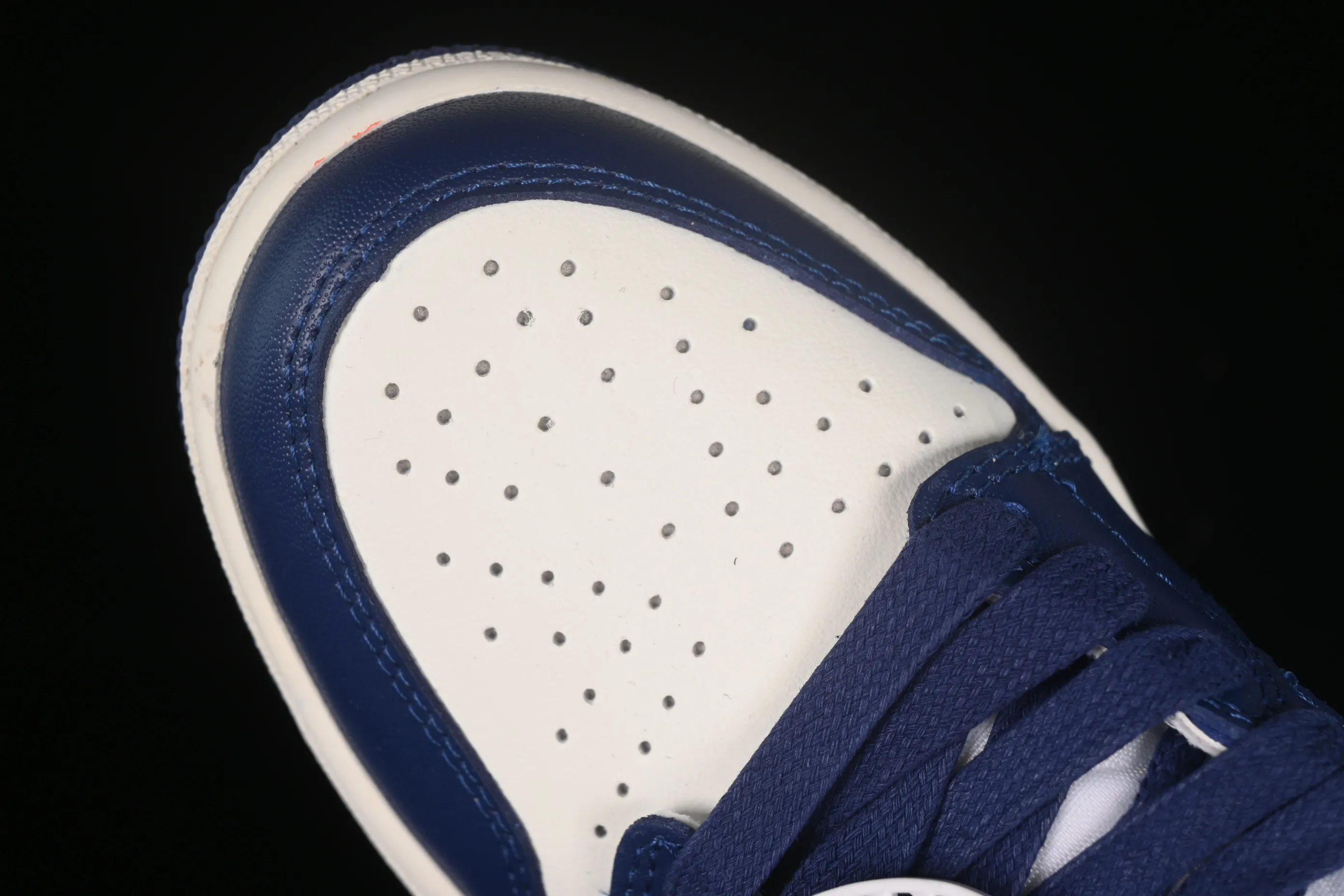 All categories Air Jordan Jordan series basketball shoes Air Jordan 1 Low Travis Scott x Air Jordan 1 Low OG AJ1 Joe 1 undercut low top DM7890-101